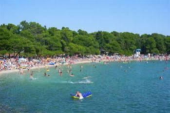 Adria Apartments Biograd Na Moru Luaran gambar